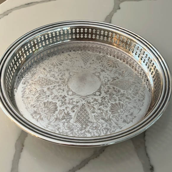 Newport by Gorham Silverplate Serving Tray - Picture 1 of 5